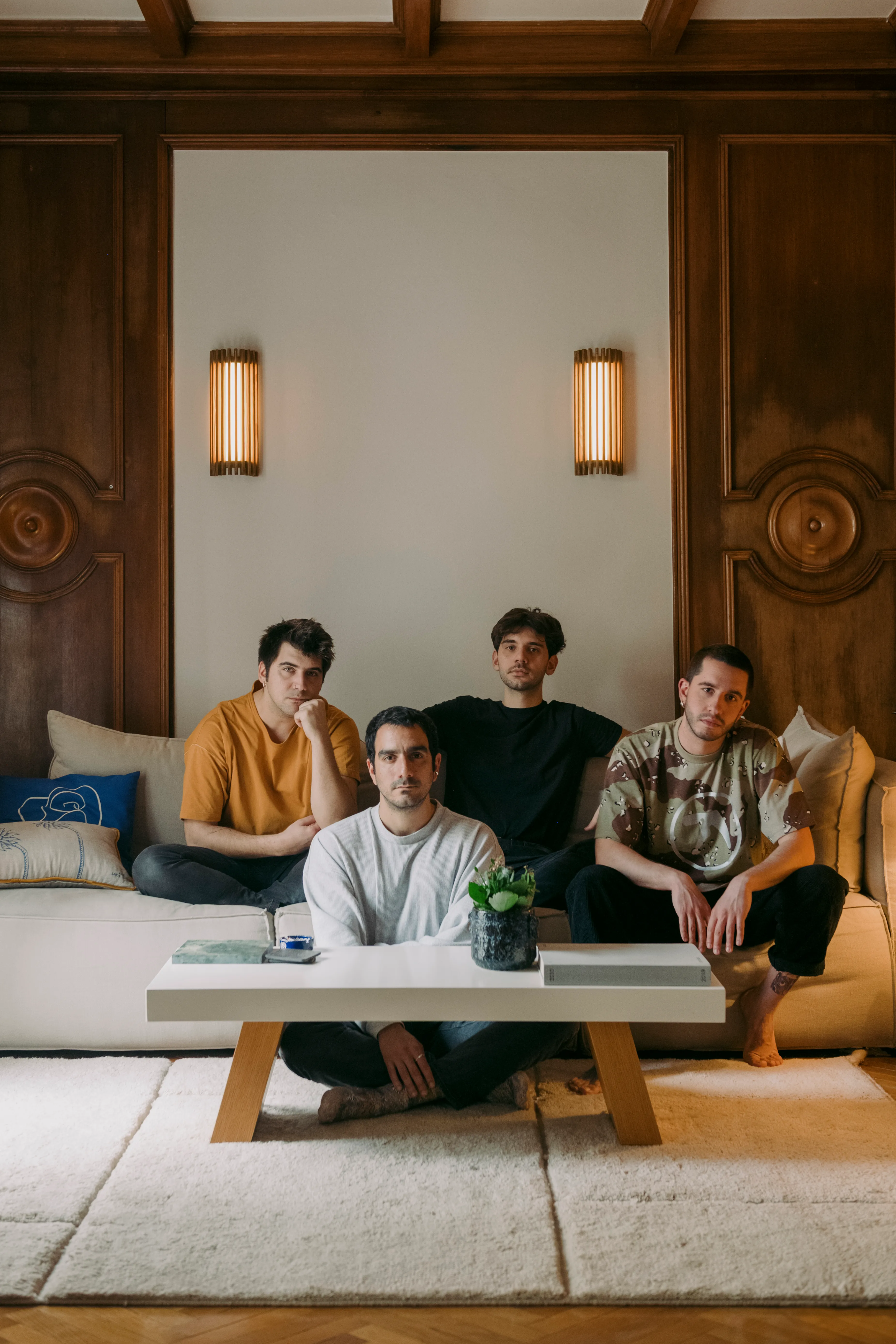 XOAN live at Six Dogs, Athens